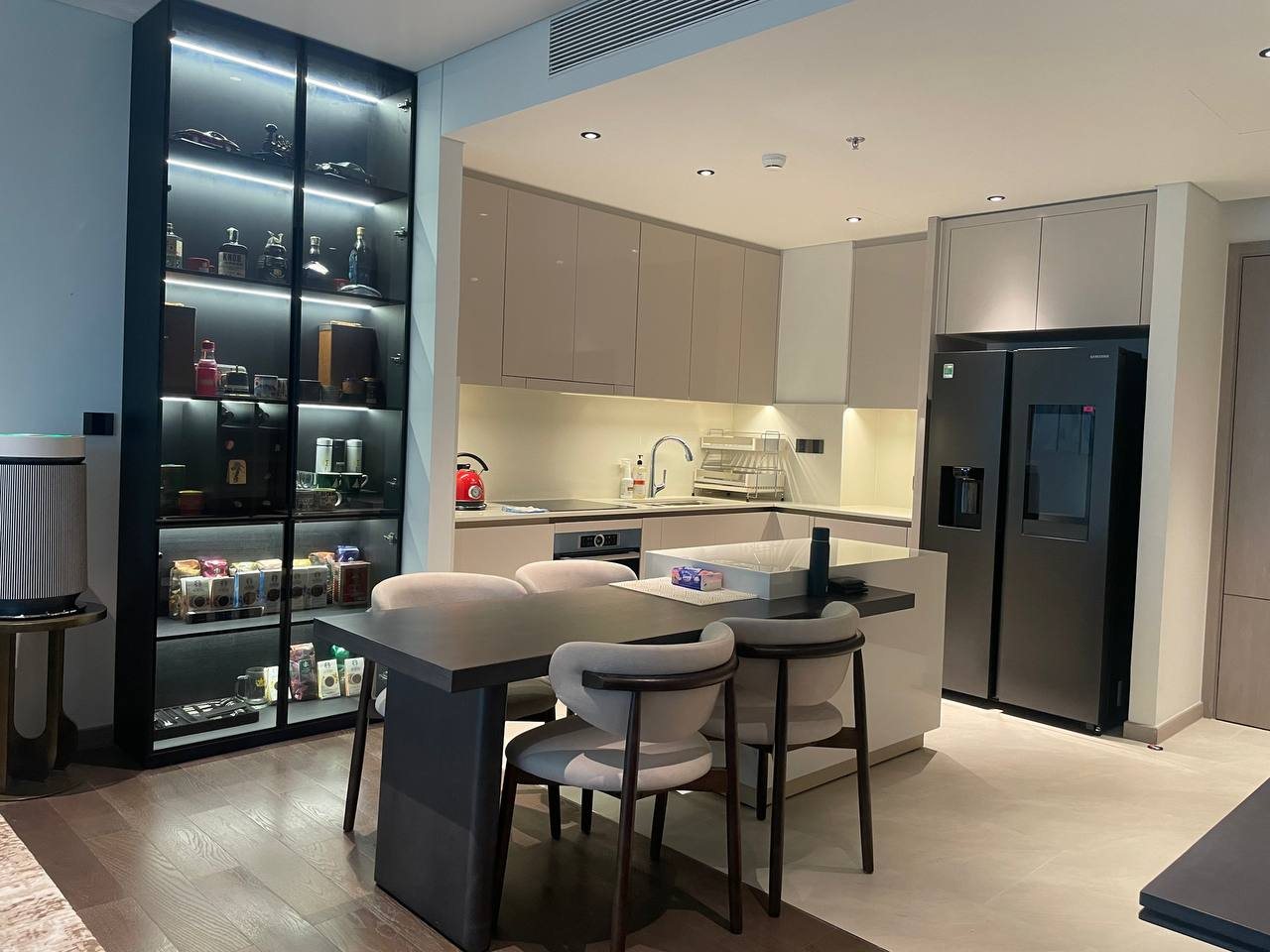 Cho thuê căn 2 phòng ngủ Grand Marina, hàng hiệu Marriott, ảnh 4