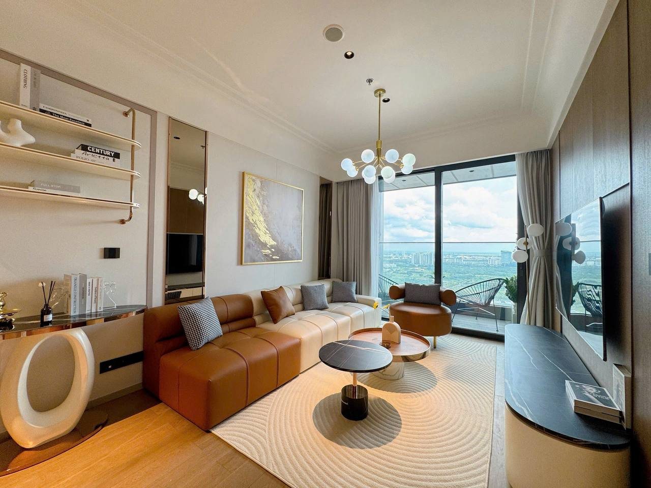 Cho thuê căn 2 phòng ngủ Grand Marina, view sông Sài Gòn