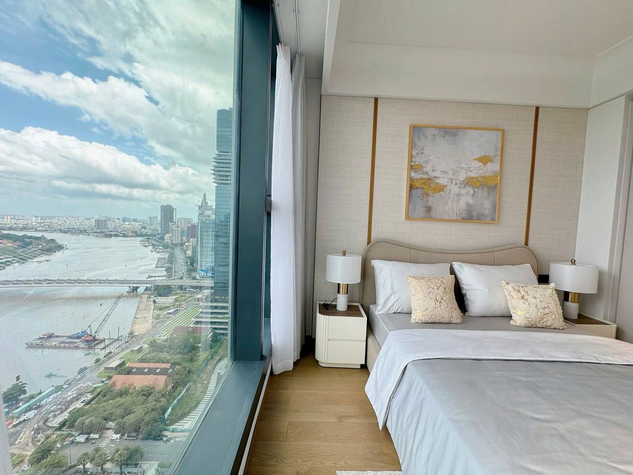 Cho thuê căn 2 phòng ngủ Grand Marina, view sông Sài Gòn, ảnh 3