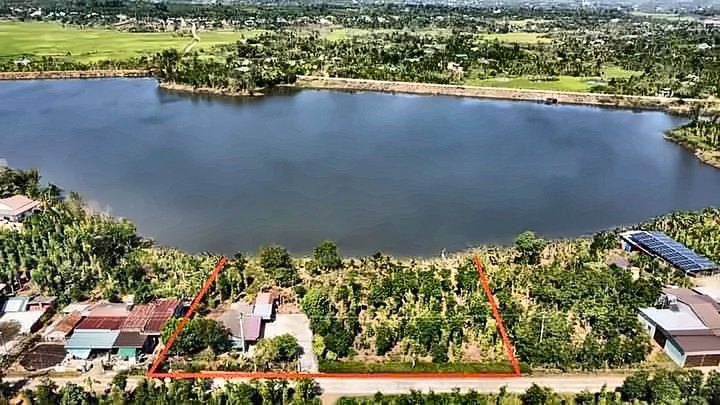 720m² đất mặt tiền đường liên xã, cuối đất ôm hồ 43 (20ha)