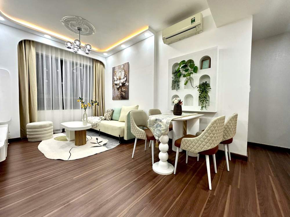 Cho thuê căn 2PN 2WC tháp view hồ bơi, nội thất tân cổ điển xanh mint mới tinh, ảnh 3