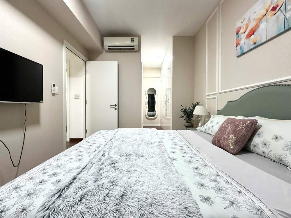 Cho thuê căn 2PN 2WC tháp view hồ bơi, nội thất tân cổ điển xanh mint mới tinh, ảnh 9