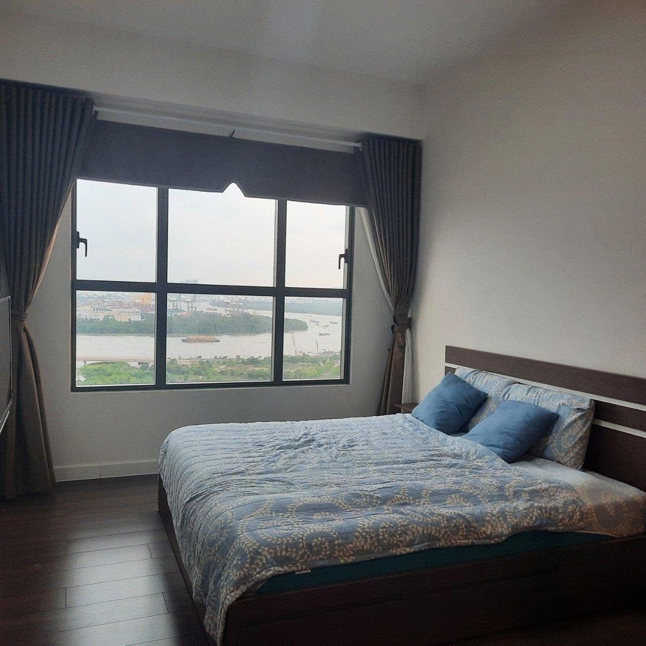Bán căn 2PN 75m² tháp tầng cao The Sun Avenue, view sông Sài Gòn, full nội thất