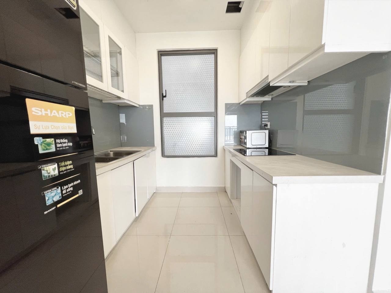 Cho thuê căn 3PN 90m² tháp tầng cao The Sun Avenue, view Landmark 81, ảnh 8