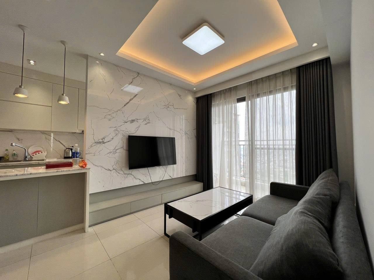 Cho thuê căn 3PN 109m² tháp tầng cao The Sun Avenue, ốp đá vân mây, bếp đảo sang trọng, ảnh 2