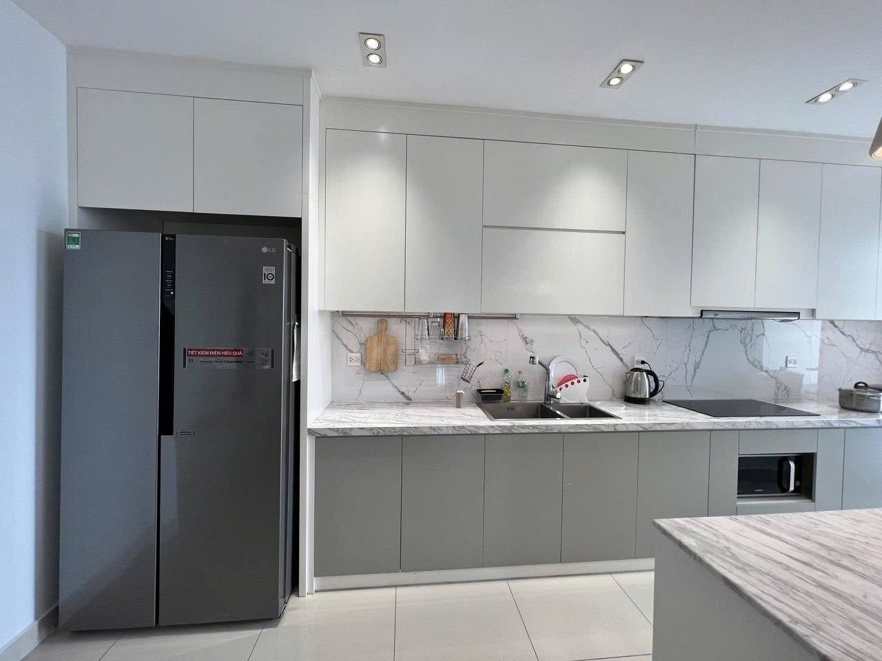 Cho thuê căn 3PN 109m² tháp tầng cao The Sun Avenue, ốp đá vân mây, bếp đảo sang trọng, ảnh 4