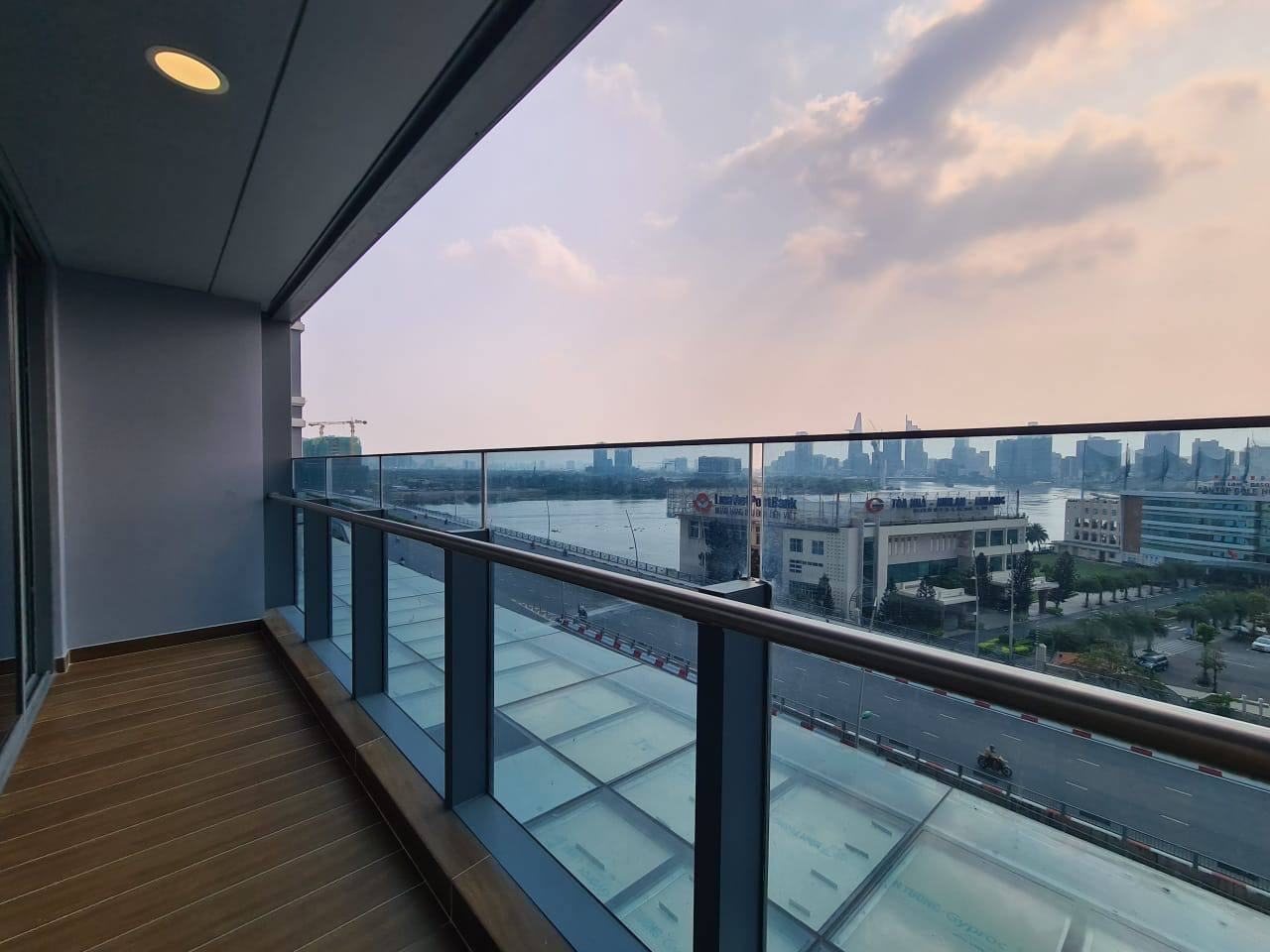 Căn view sông, ban công dài, ảnh 2