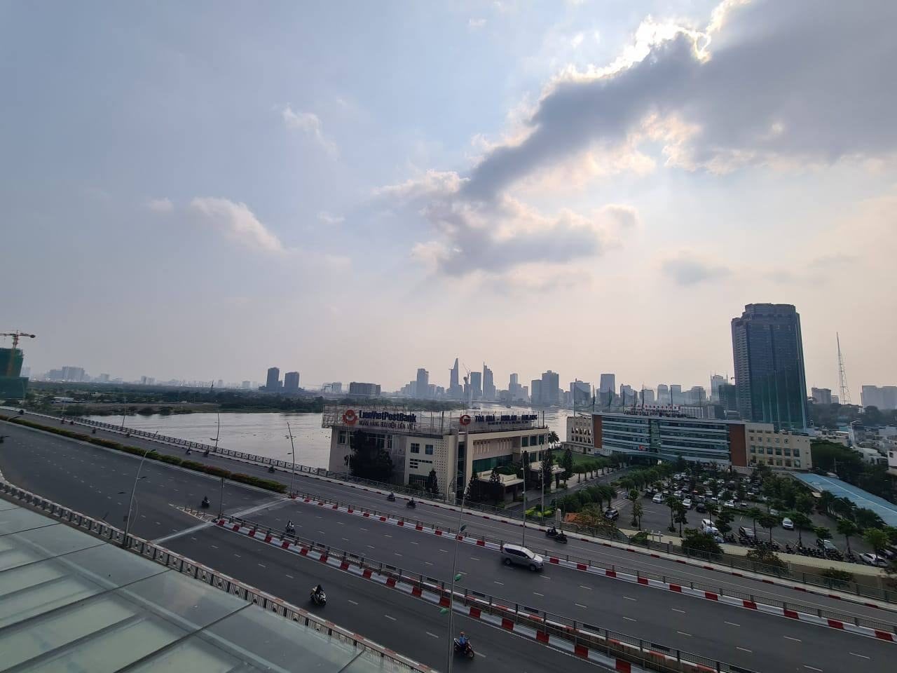 Căn view sông, ban công dài, ảnh 3