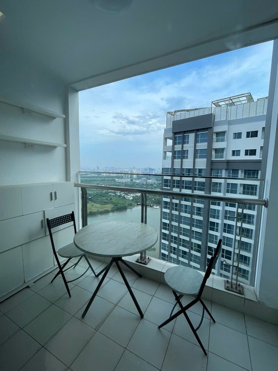 Căn Park 2 lầu cao, ban công view sông, ảnh 5