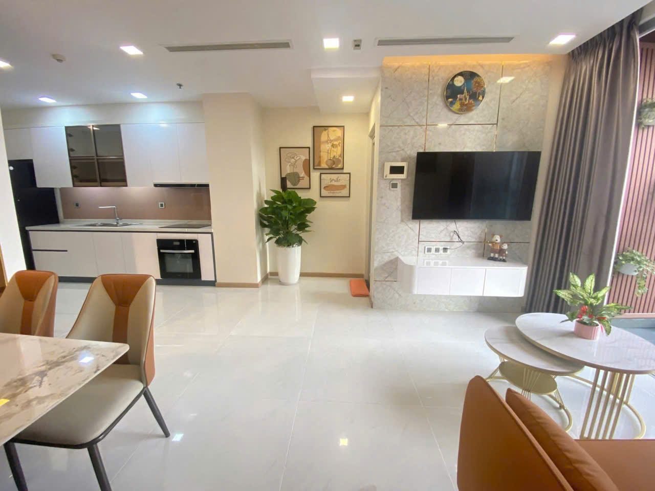 Căn Park 6 lầu cao, nội thất trẻ trung, ảnh 3