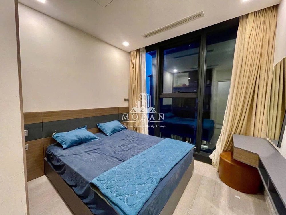 Cho thuê căn 2PN 78m² tháp Lux 6 Vinhomes Golden River, ảnh 5