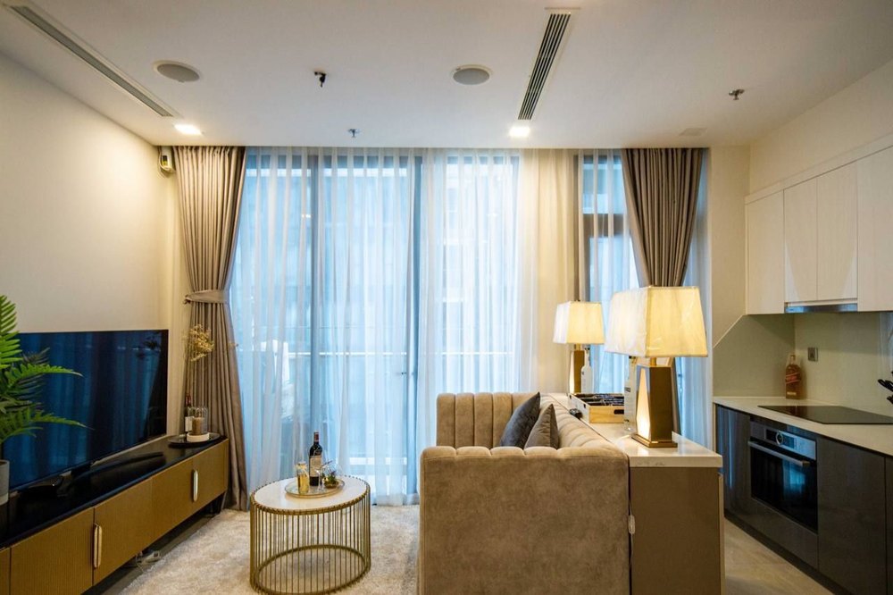 Cho thuê căn 2PN 69m² tháp Aqua 2 Vinhomes Golden River