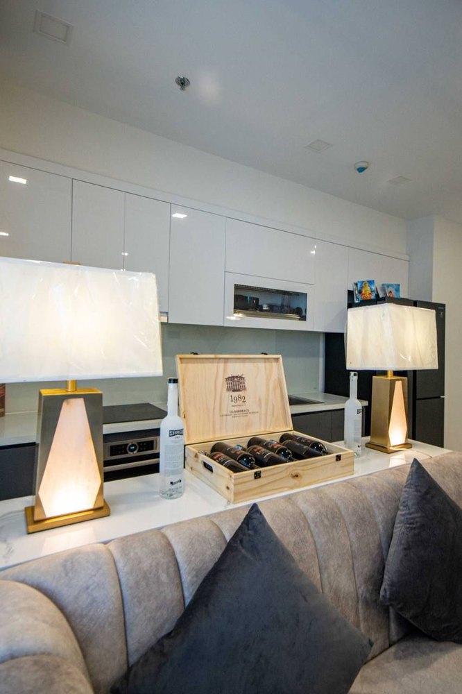 Cho thuê căn 2PN 69m² tháp Aqua 2 Vinhomes Golden River, ảnh 7
